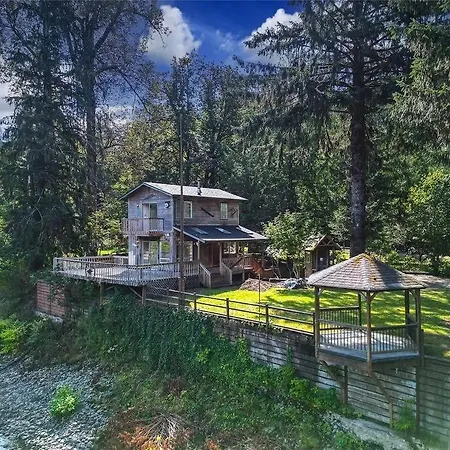 Riverfront Retreat Hot Tub Sauna Yard Gazebo And Views Gold Bar Exterior photo